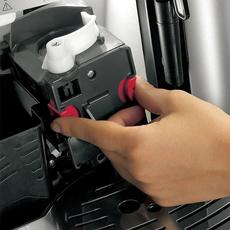 Вставьте узел подачи воды delonghi. Кофемашина Delonghi esam2200.s. Delonghi esam 2200. Кофеварка Delonghi esam 2200. Кофеварка de"Longhi esam 2200.