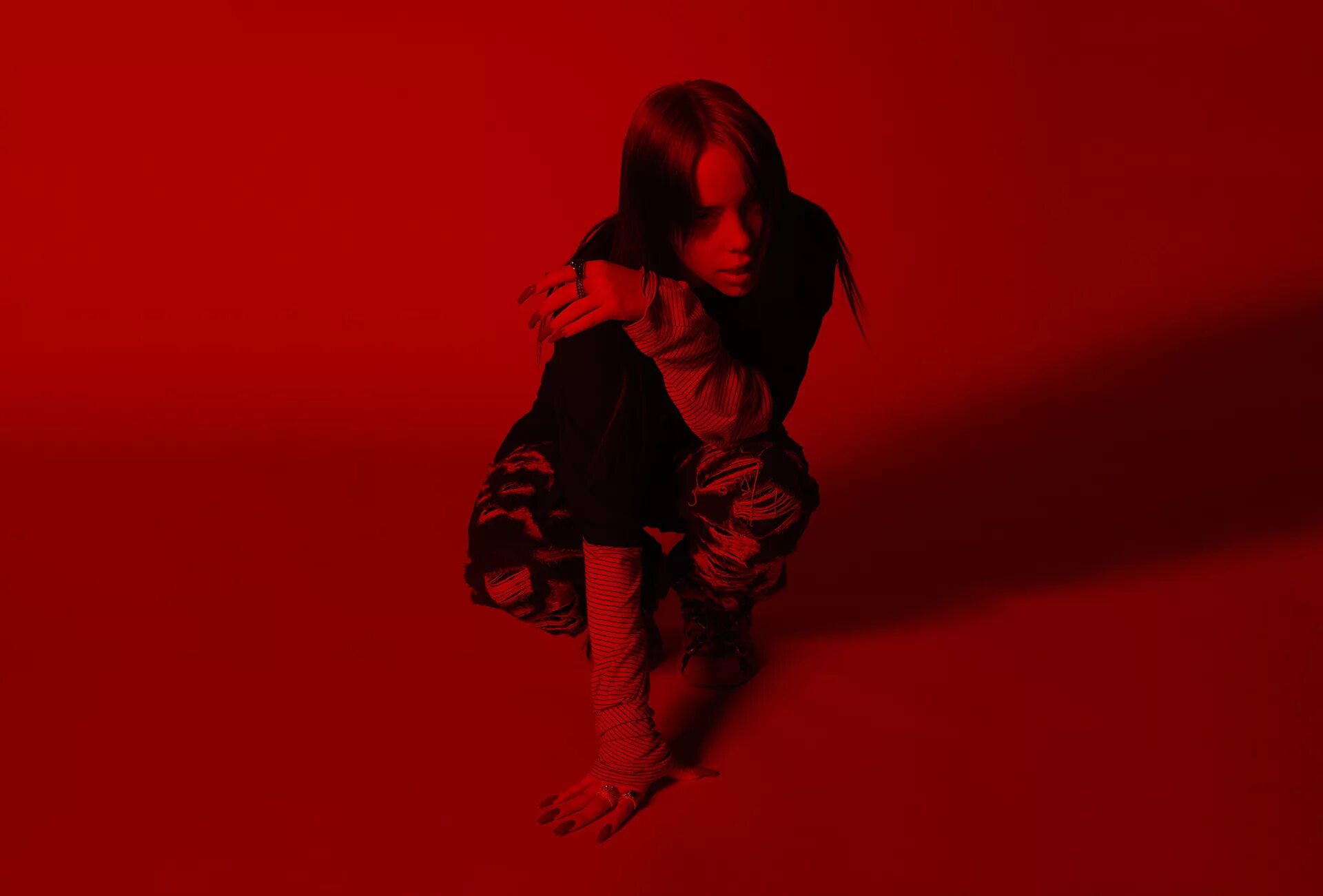 Фон билли. Билли айлиш 2. Billie eilish vogue. Билли айлиш в желтом. Фон билли.