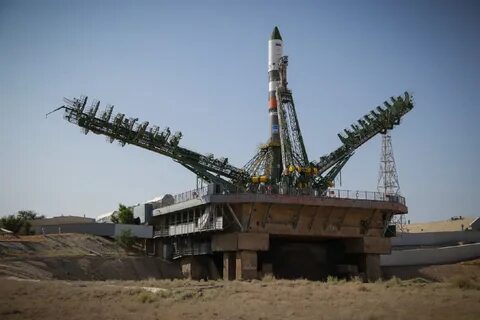Стартовый стол