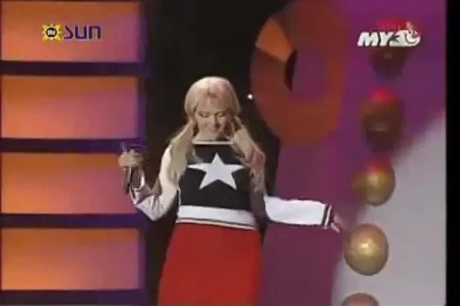 Валерия певица часики. Валерия юбилейный концерт 2018. Валерия 2018 часики. Валерия 2018 часики. Валерия часики фото.