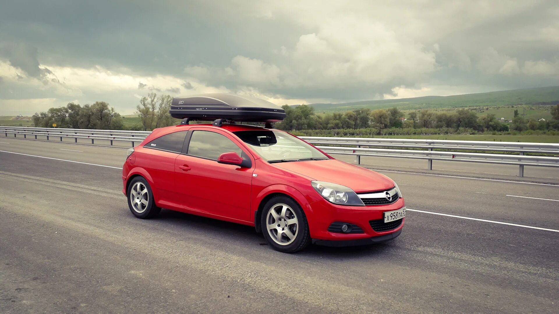 Крыша astra h. Автобокс astra h gtc. рейлинги opel astra h gtc.