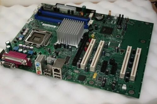 Intel d4. Материнская плата интел d915gav. d915gav/d915pgn. intel desktop board d915gav/d915pgn. материнская плата intel d975xbx.
