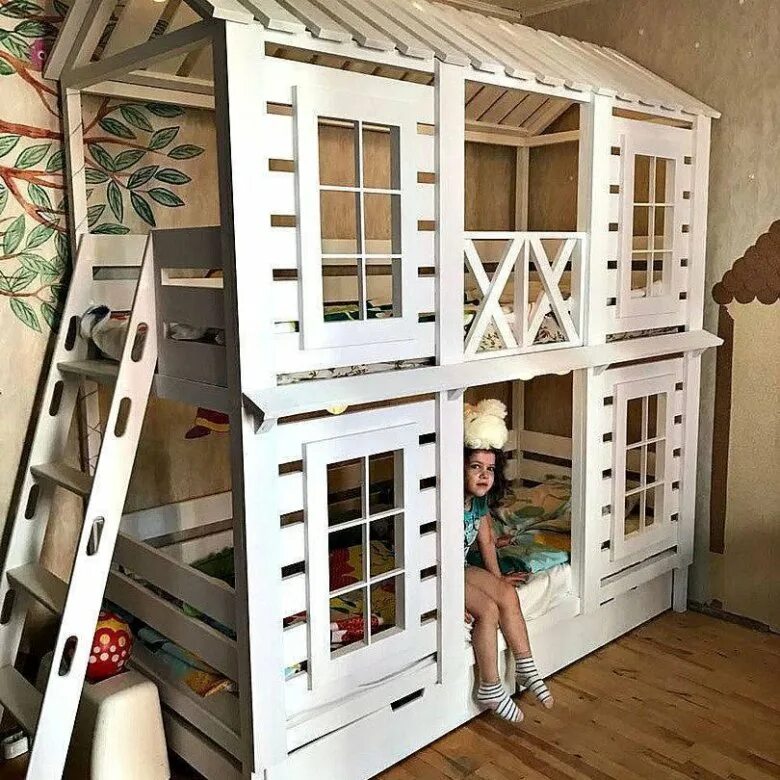 Создать на дому маленькую. Домик для детей. Кровать дом. Кровать домик для детей. Детский домик двухэтажный.
