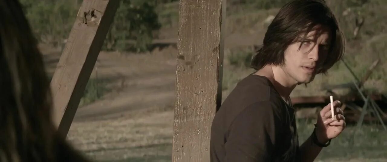 Hate песня. Что-то наподобие ненависти. Черные праздники (2015) постер. Неизвестная ненависть 2015. Неизвестная ненависть фильм ужасов.