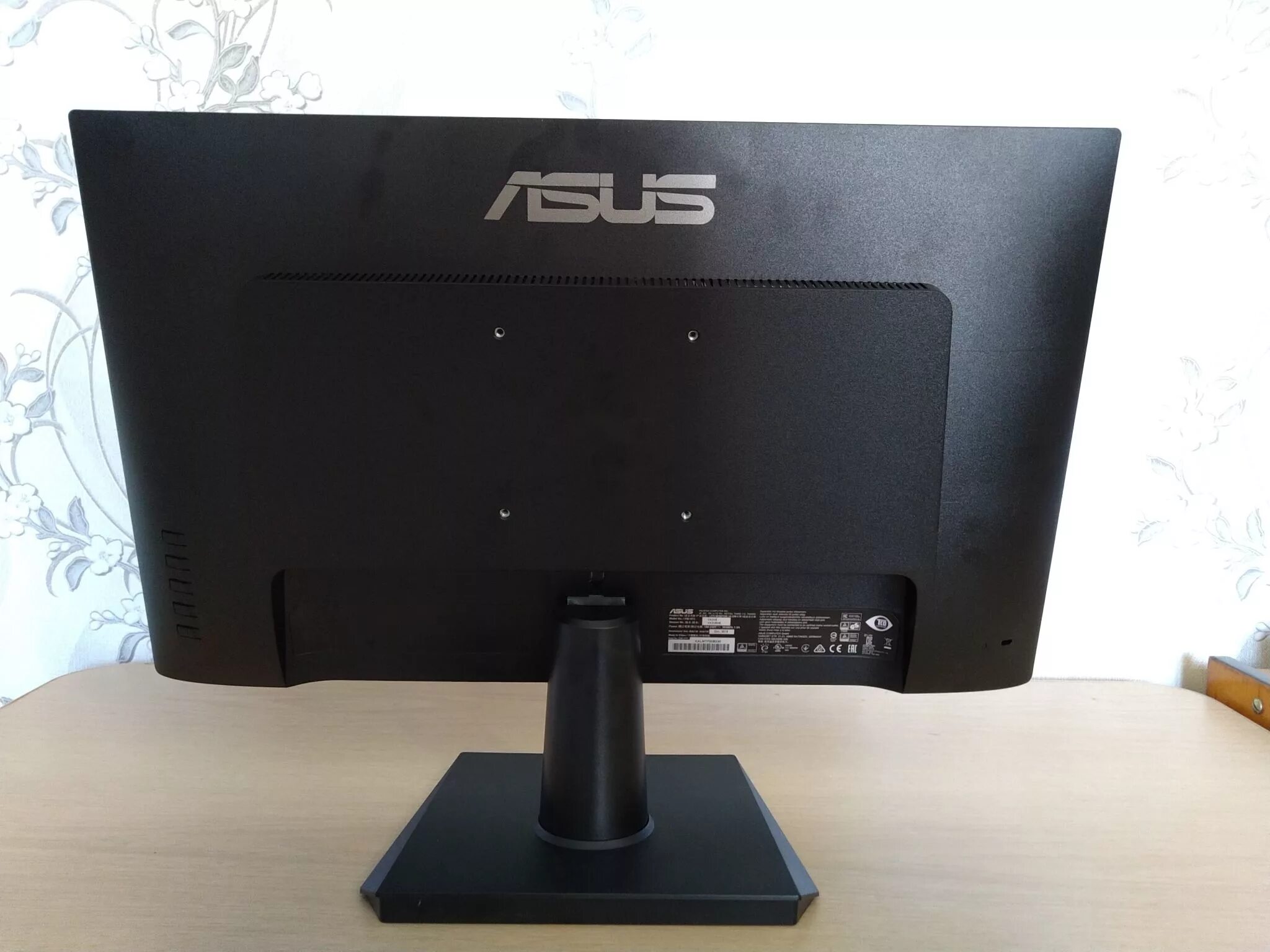 Asus va24ehf. ASUS va24ehe. Монитор ASUS va24ehe 23.8. Монитор ASUS va24ehe черный. Монитор ASUS 24" (va24ehe).