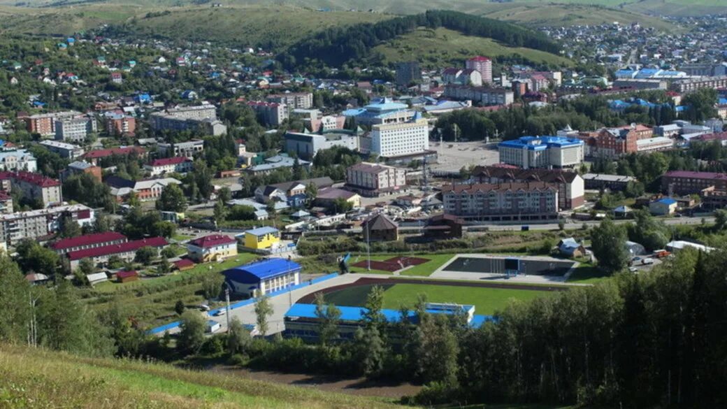 Город горно алтайск республика алтай. Жители города горно. Республика алтай горно-алтайск. Жители города горно. Флешмоб хоровод дружбы.