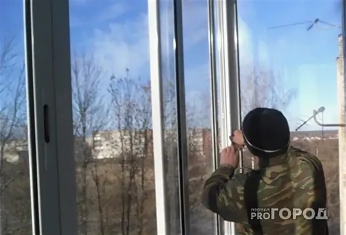 Служба проверяющая окна