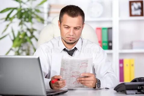 Мужчина выбрал работу