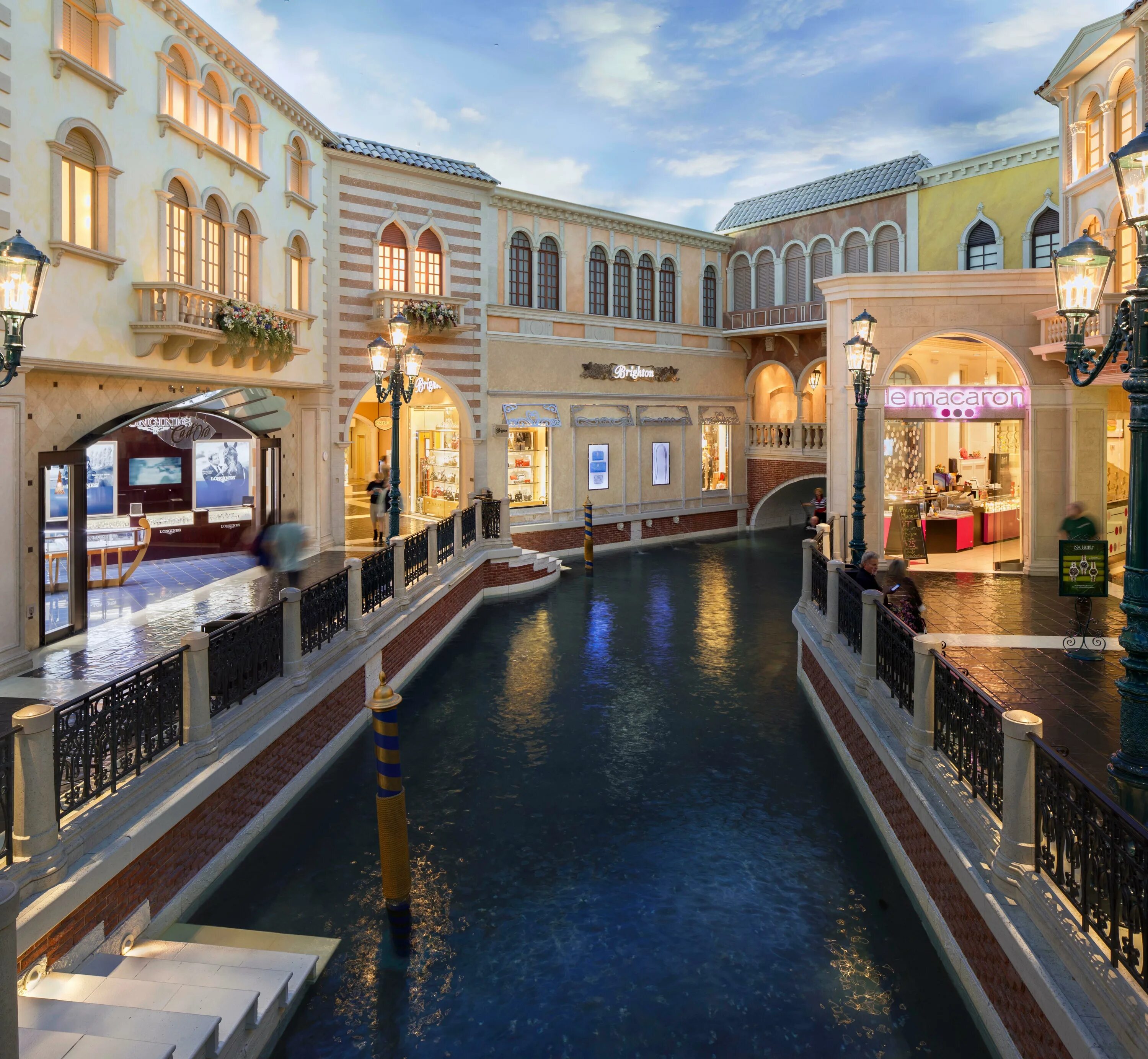 Grand canal Shoppes, Лас-Вегас, США. Grand canal Shoppes в Лас-Вегасе. Отель Венеция Лас Вегас. Отель Венеция в Лас Вегасе. Отзывы вегас гранд