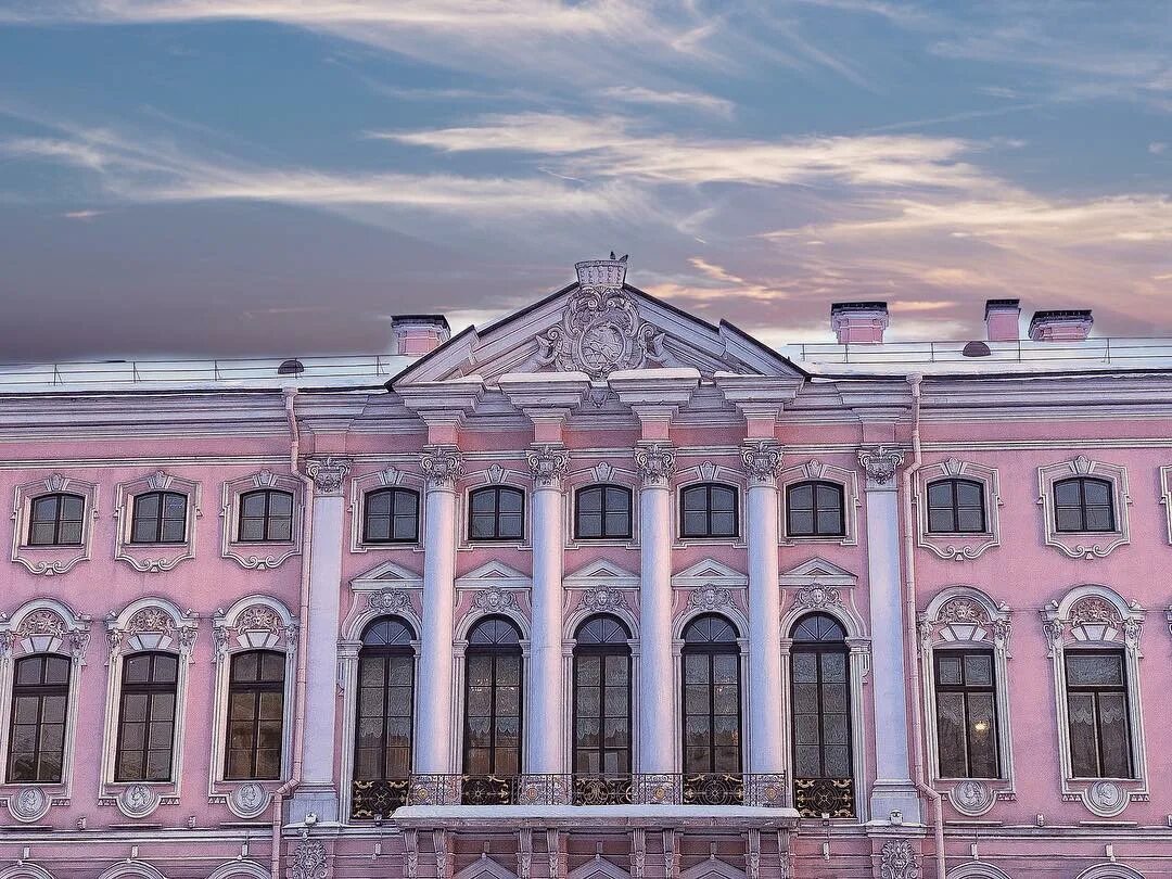 Строгановский дворец сайт. Строгановский дворец Франческо Растрелли. Дворец Строганова в Петербурге Растрелли. Строгановский дворец (1753-1754). Строгановский дворец Барокко.