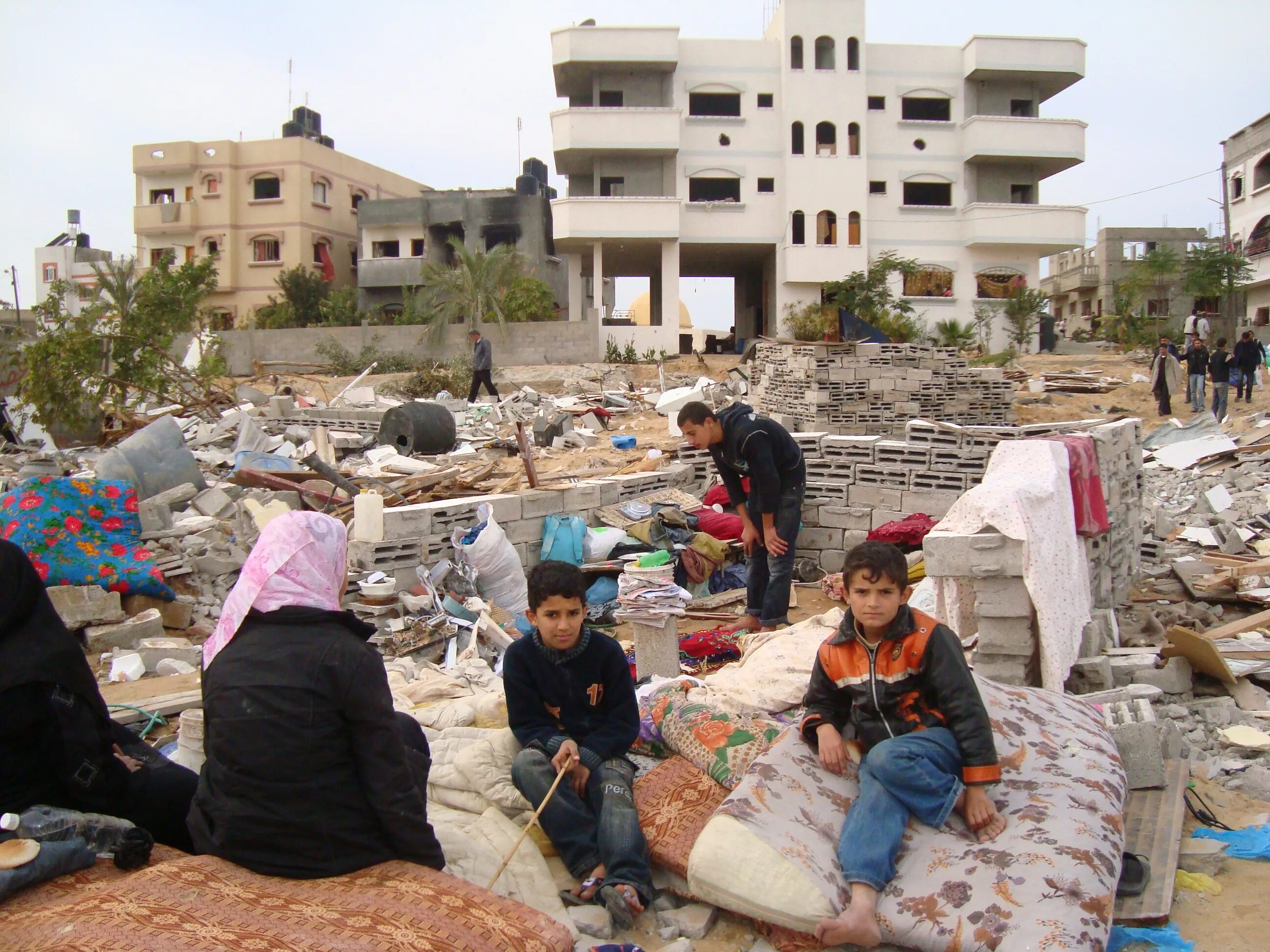 Температура в палестине. Температура в палестине. Кто поддерживает палестину. Газа палестина пляжи. Температура в палестине.