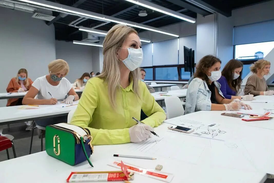 Освоить современную профессию. Освоение новой профессии. Освоить современную профессию. Рынок труда. Квалифицированные работники.