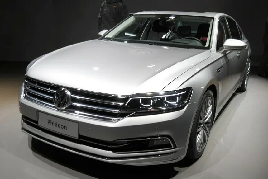 Купить китайский фольксваген. VW Phideon 2022. Новый VW Phaeton 2019. Фольксваген Фаэтон 2018. Новый Фольксваген Фаэтон 2022.