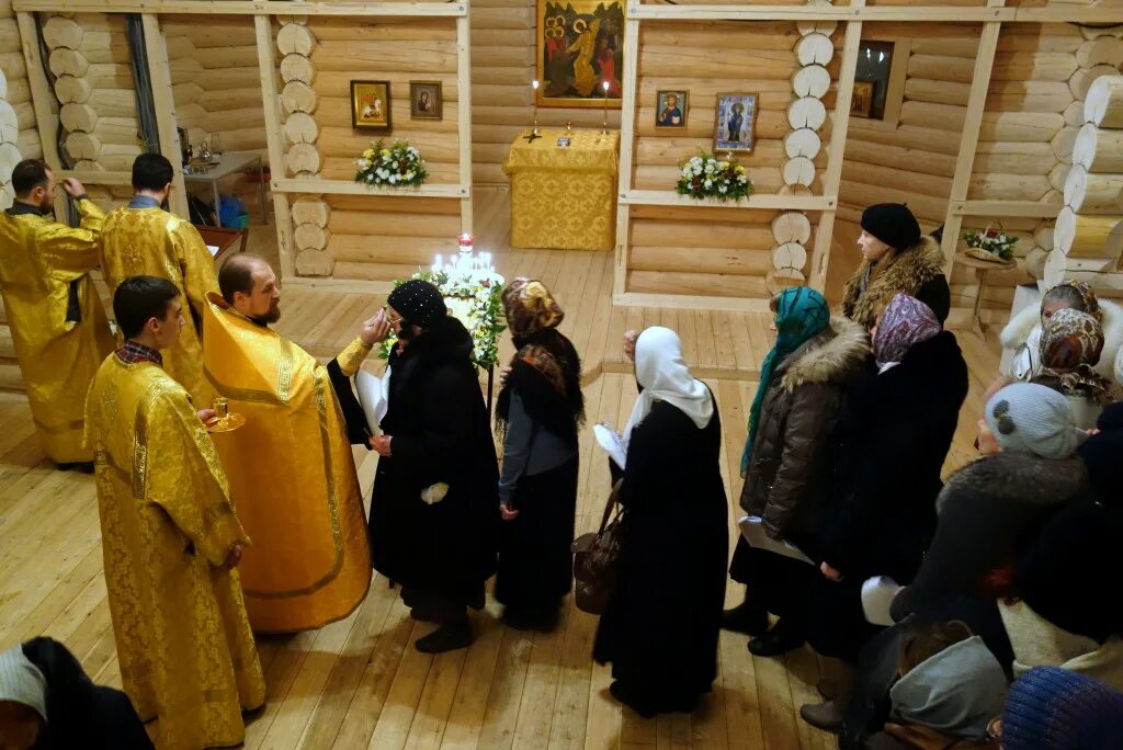 Храм всех святых в земле российской просиявших в бибирево. Гавриил ургебадзе был на войне. Храм святой нины на профсоюзной. Храм святой равноапостольной нины в черемушках. Расписание пасок.