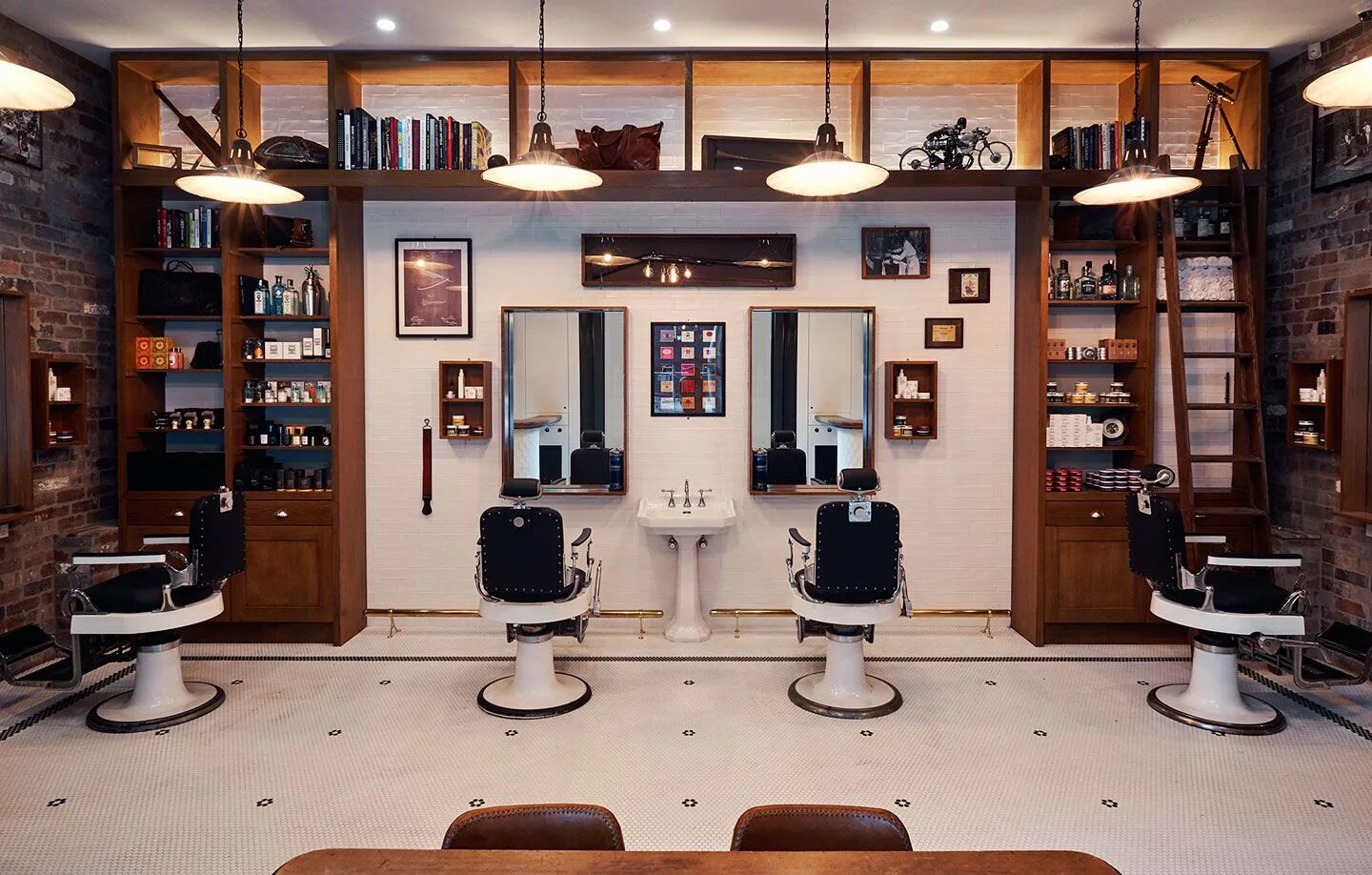 Барбер опт. Салон красоты барбер шоп. барбершоп «barber corner». интерьер мужской парикмахерской. интерьер барбершопа.