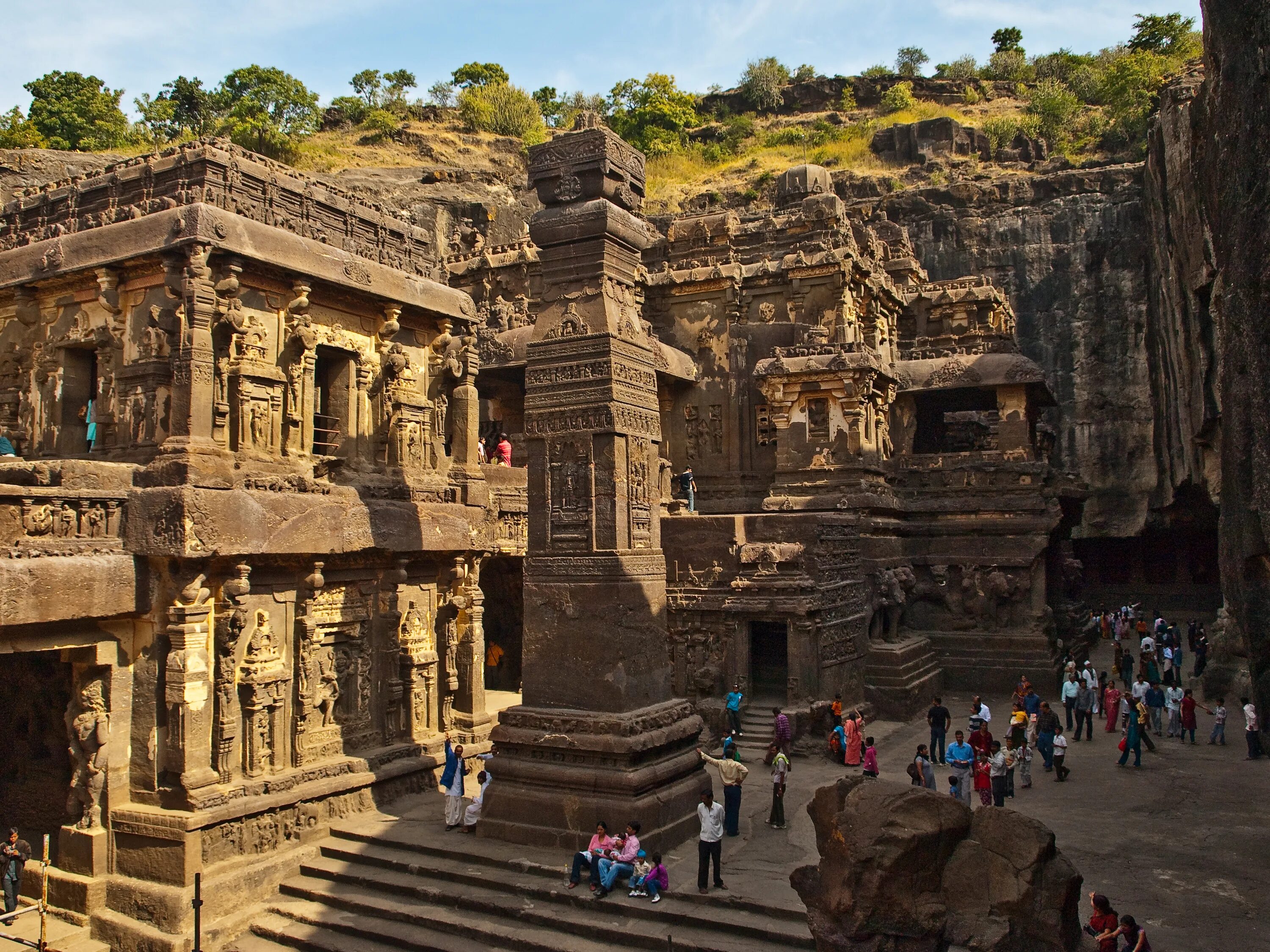 Храм temple. Храмы Эллоры в Индии. Храм Кайласанатха в Индии. Пещерные храмы Эллоры. Храм Кайласа в Эллоре Индия.