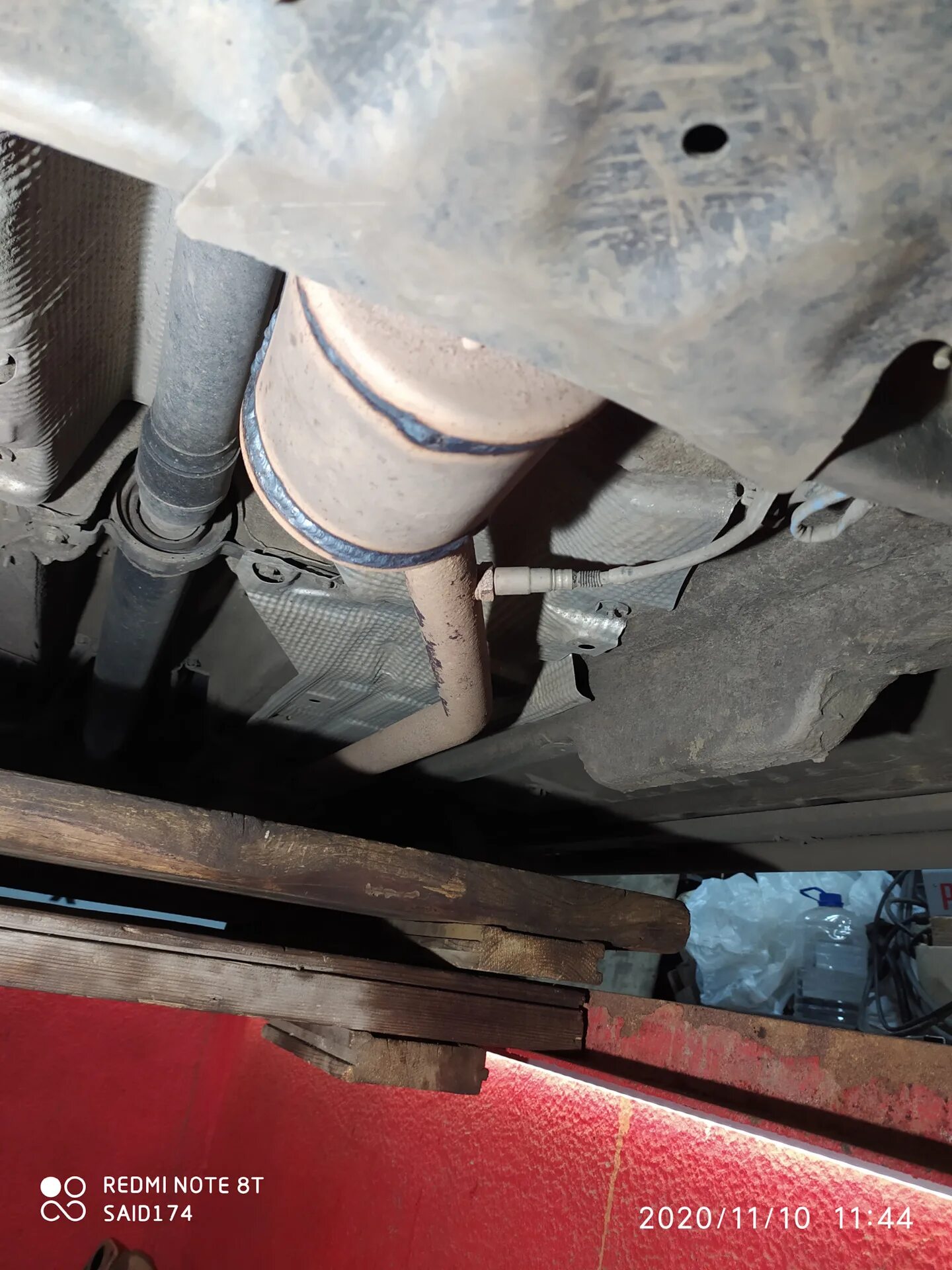 6. 6. Рено дастер 2014 пламегаситель. 6 катализатор. Катализатор дастер 2.