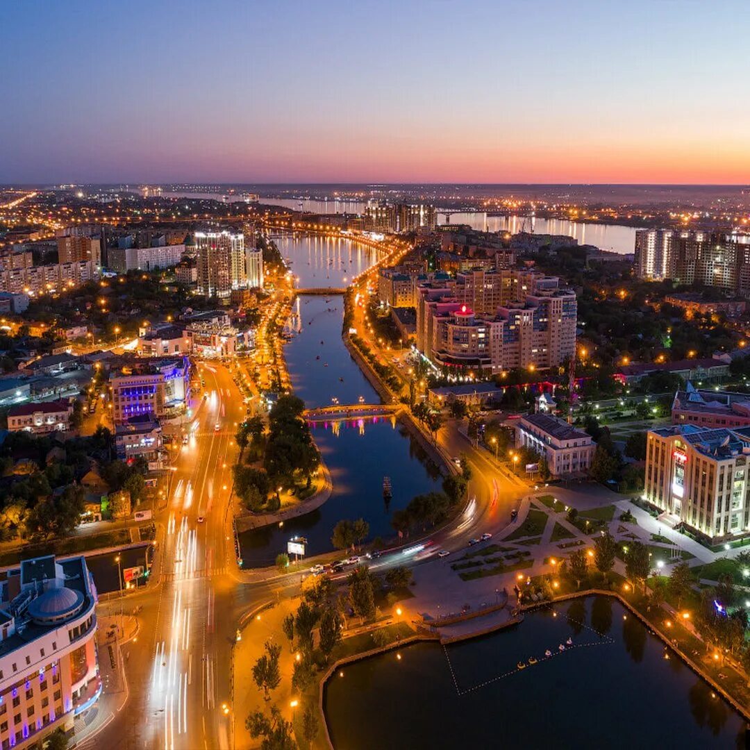 Состав астраханской области районы. Аэросъемка астрахань. Астрахань исторический центр. Астраханская область на карте с кем граничит. Городской округ город астрахань.