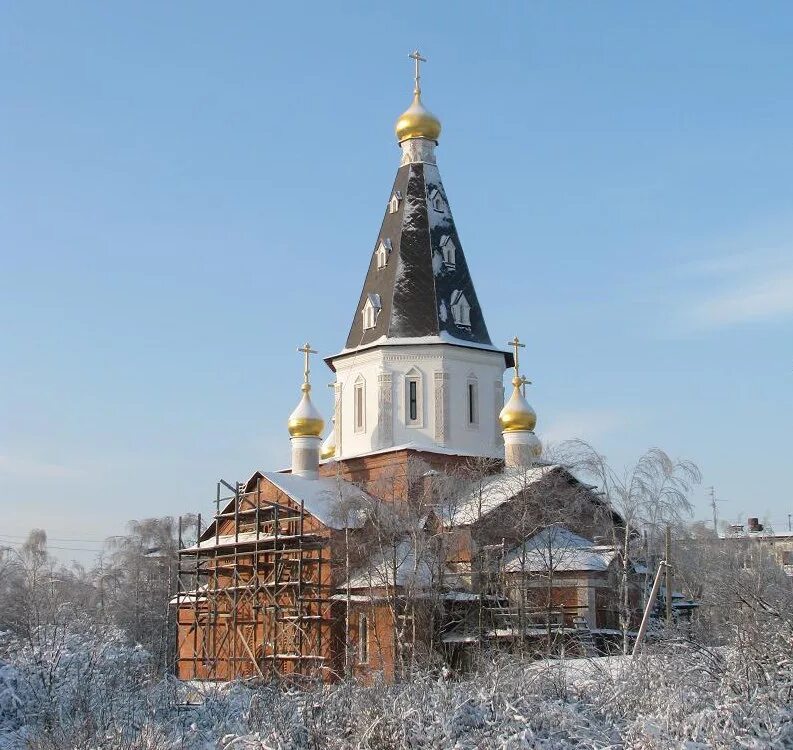 Храм ксении петербургской отпевание медвежьи озера. Храм медвежьи озера. Храм ксении петербургской медвежьи озера. Храм ксении петербургской в медвежьих озерах картинки. Церковь ксении петербургской в медвежьих озерах.