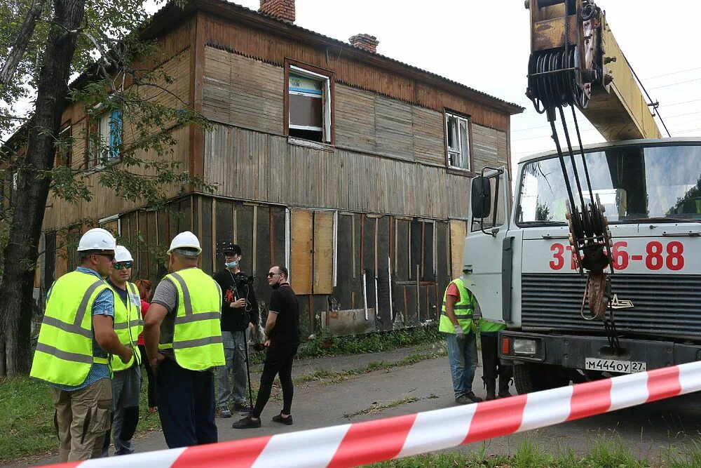 Снос бараков хабаровск. Бараки на проспекте 50-летия октября хабаровск. Хабаровск проспекте 60-летия октября бараки 2024. Хабаровск сносы. Барак под снос.