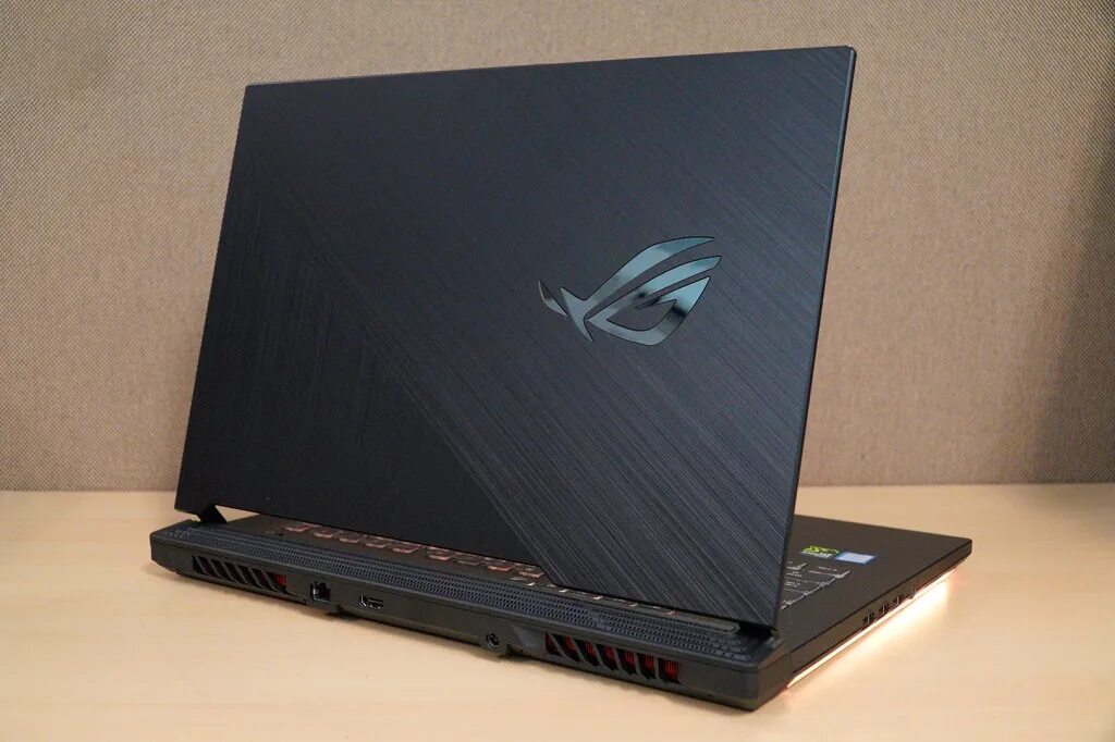 Асус Рог стрикс ноутбук. ASUS ROG Strix 2019 ноутбук. ASUS ROG Strix g17 g713im-hx005. Ноутбук асус Рог 17. Ноутбук рог стрикс