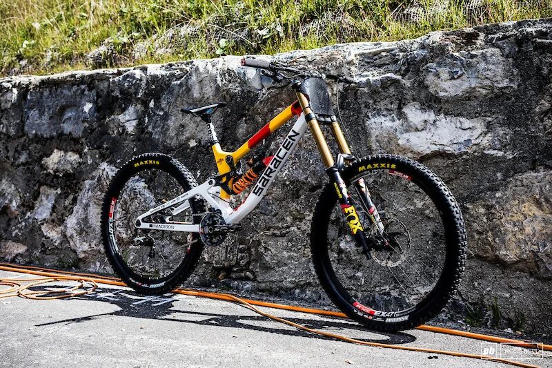 Dh bike. Дх велосипед santa cruz. Devinci wilson 2014. Mtb prototype. Polygon xquarone dh.