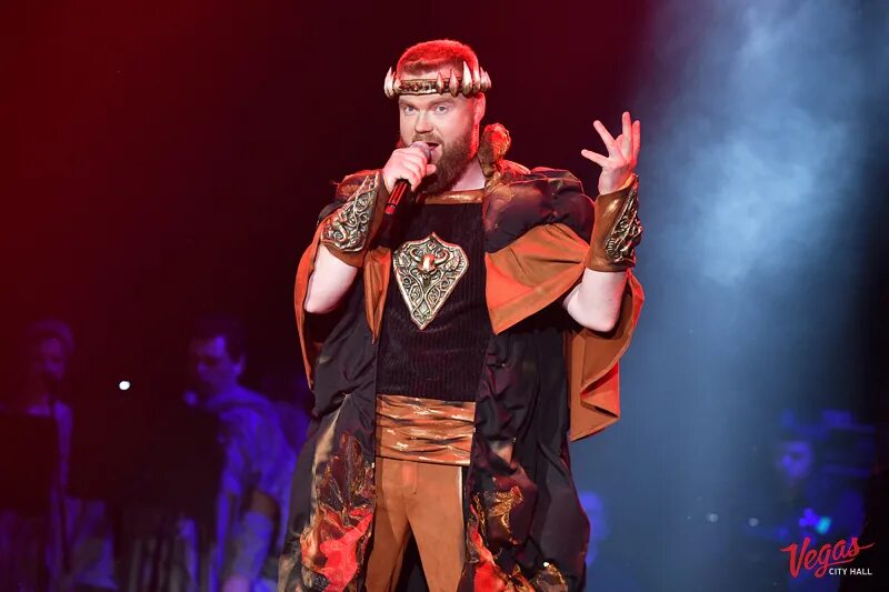 Евгений егоров орфей. Павел пламенев орфей. Пламенев рок опера. Рок опера орфей аид. Евгений егоров орфей.