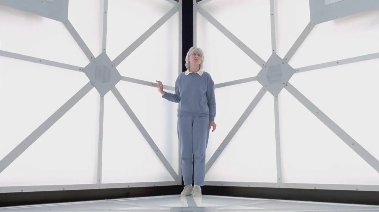 Куб 2 содержание. Куб 2: гиперкуб / cube 2: hypercube (2002). куб фильм 2002. фильм куб 2 гиперкуб. куб 2 гиперкуб фильм 2002 актёры.