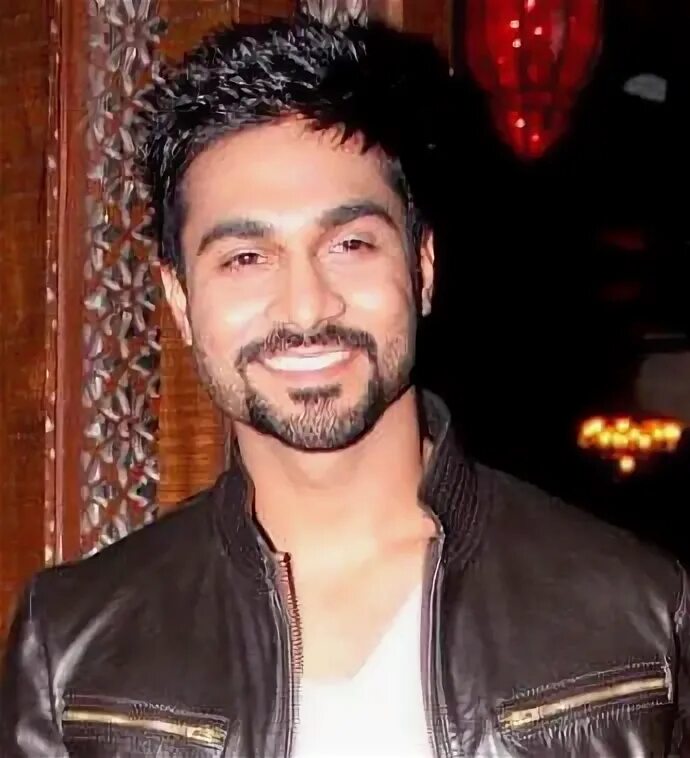 Yusuf khan actor. Юсуф кхан. юсуф салман юсуф. yusuf khan (actor) биография.