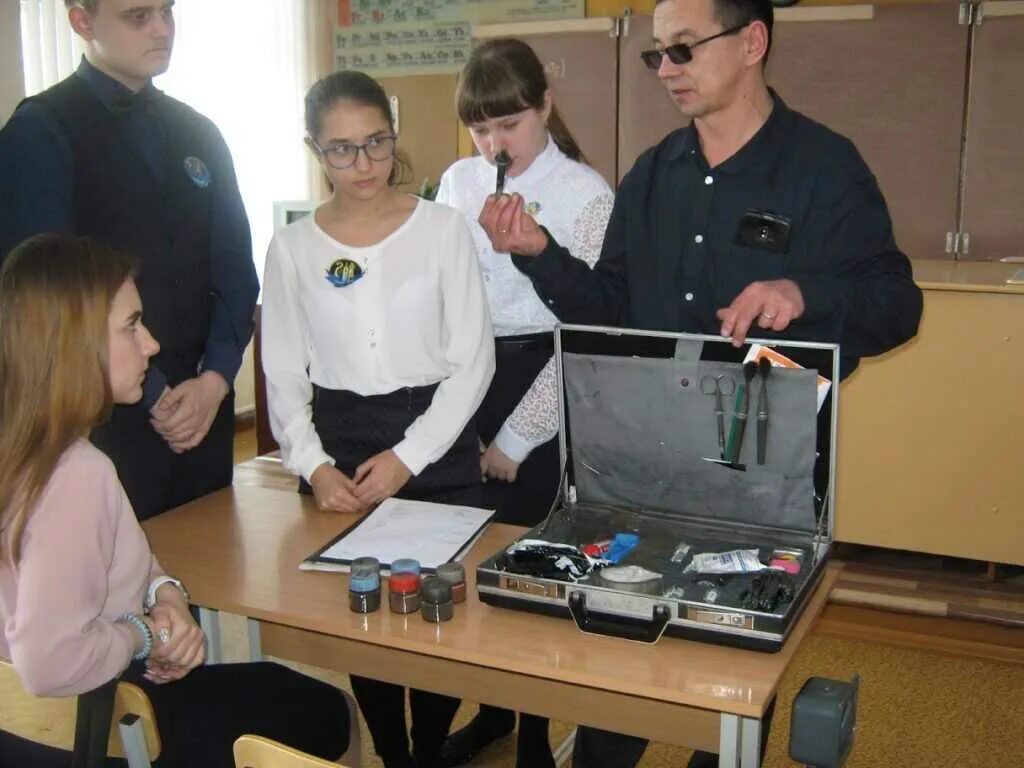 Криминалист какие предметы сдавать после 11 класса. Техникум криминалиста. криминалист образование. криминалист университет. криминалист учеба.