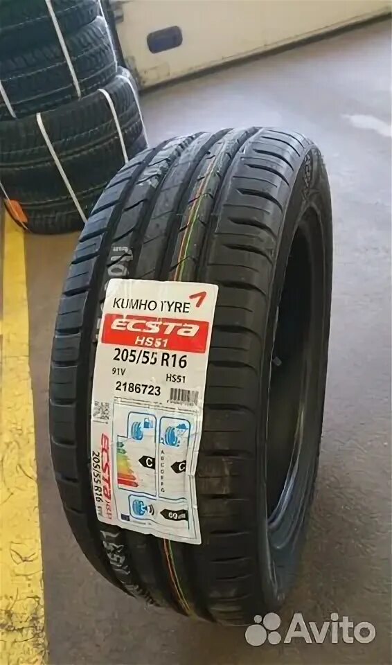 Ecsta hs52 225 60 r17. Kumho HS-51 215/50r17 91w. Kumho Ecsta hs51. 215/45/17 91w hs51 XL Kumho. Kumho Ecsta hs51 205/55 r16.