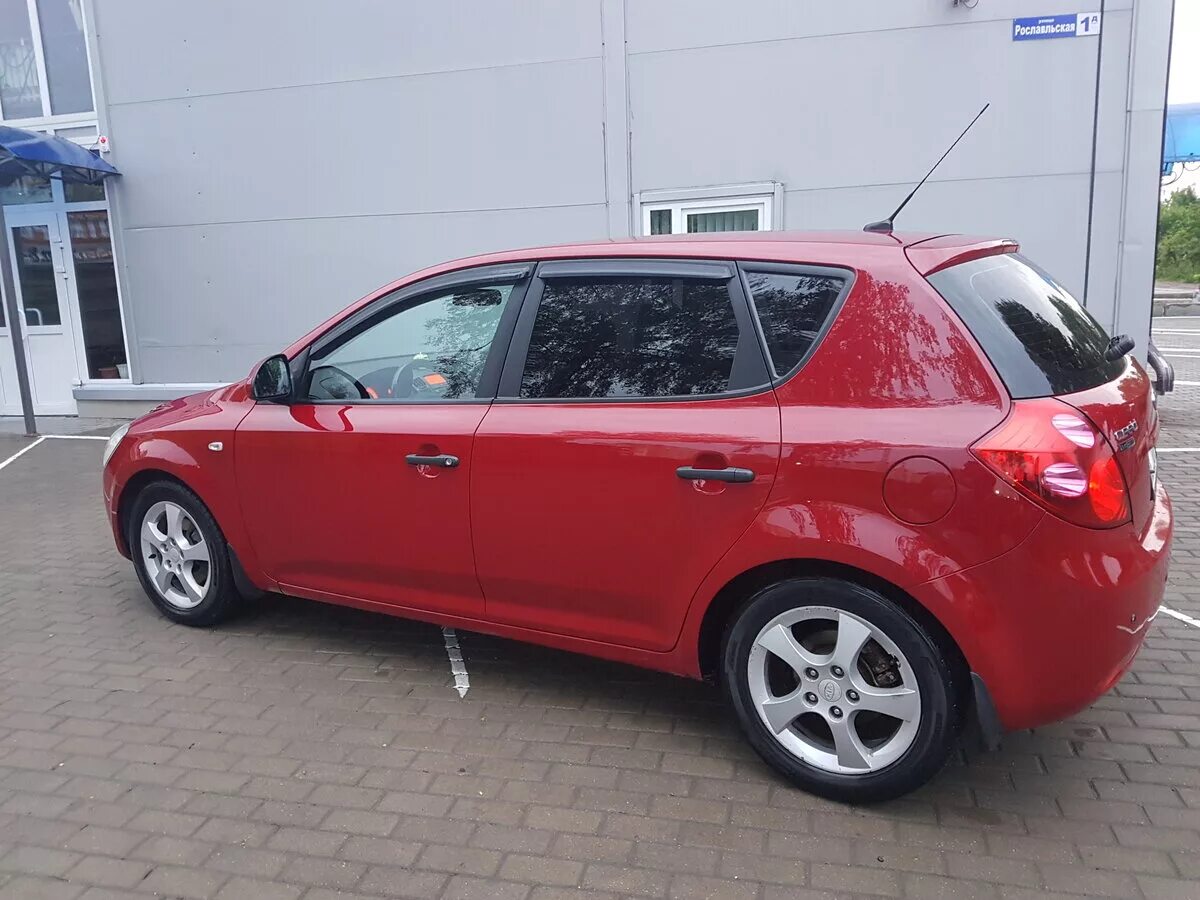 Хэтчбек 2008 года. Kia ceed 2008 хэтчбек. Киа сид 1 хэтчбек 2008. 6. Киа сид 2008 хэтчбек.