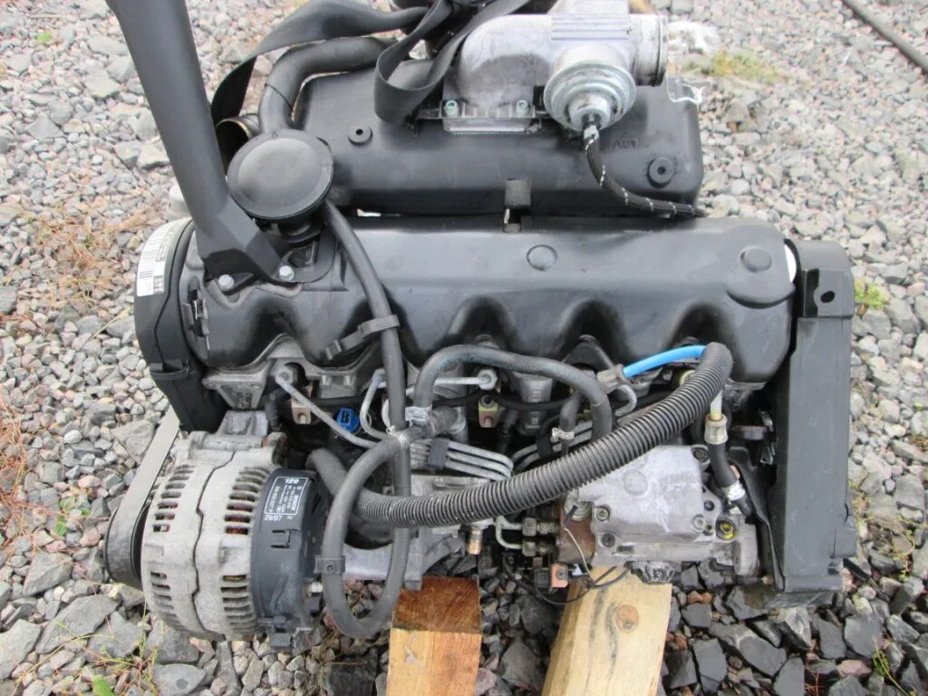 Фольксваген т4 2.4 дизель. Двигатель Фольксваген т5 2.5. Двигатель Volkswagen Transporter t4. Двигатель ACV 2.5 TDI.