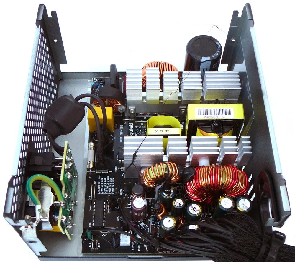 System power 8. System power 9 600w. be quiet 600w. be quiet! system power 9 600w. be quiet! system power 10 550w внутри.