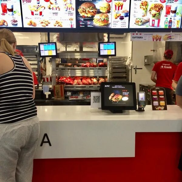 Фото: KFC, быстрое питание, ул. 70 лет Октября, 7, Омск - Яндекс Карты