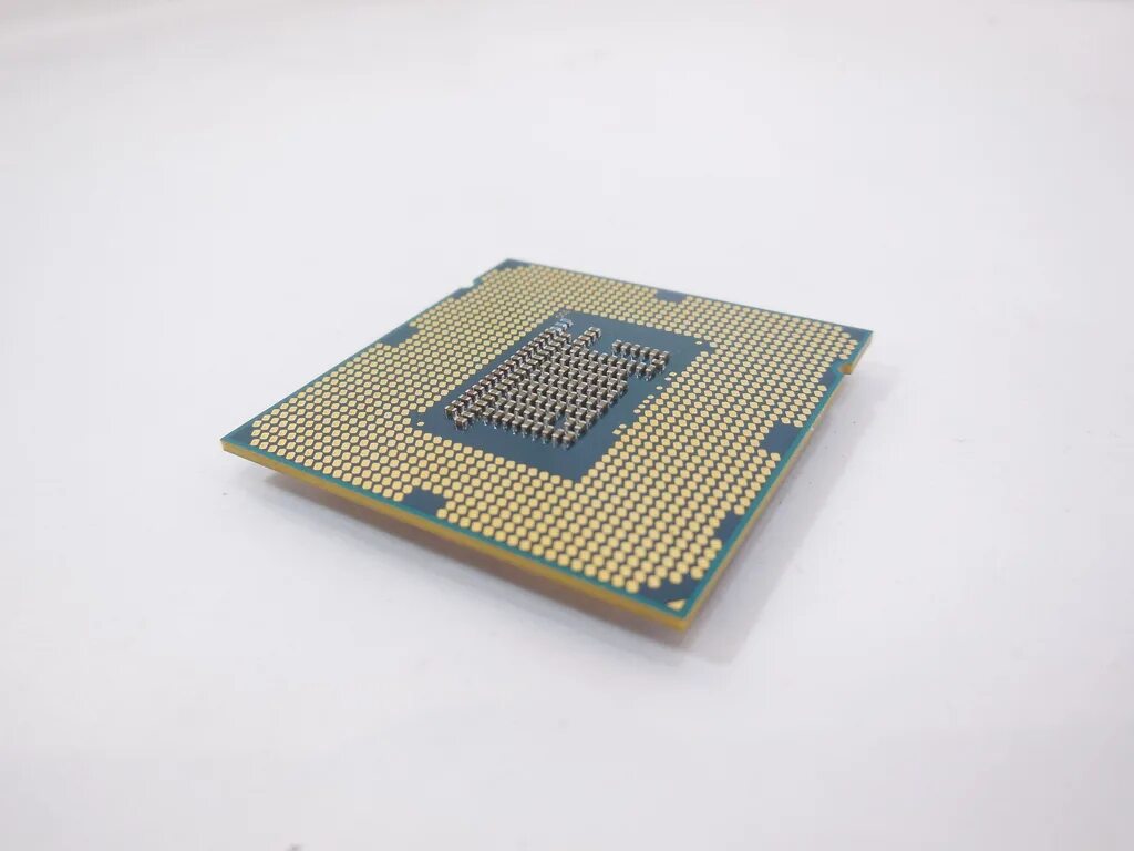 Socket 1155 процессоры. Процессор Socket-1155 Intel Celeron. Intel Core i3-4170 lga1150, 2 x 3700 МГЦ. Процессор Socket-1155 Intel Celeron, 2,5 ГГЦ. Intel Core i5 3340.