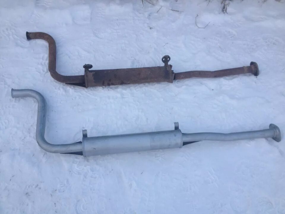 Резонатор 2112 16 клапанов. Резонатор ваз 2112. 5. Резонатор ваз 2112 8 клапанов. Резонатор ваз 2111 16 клапанов.