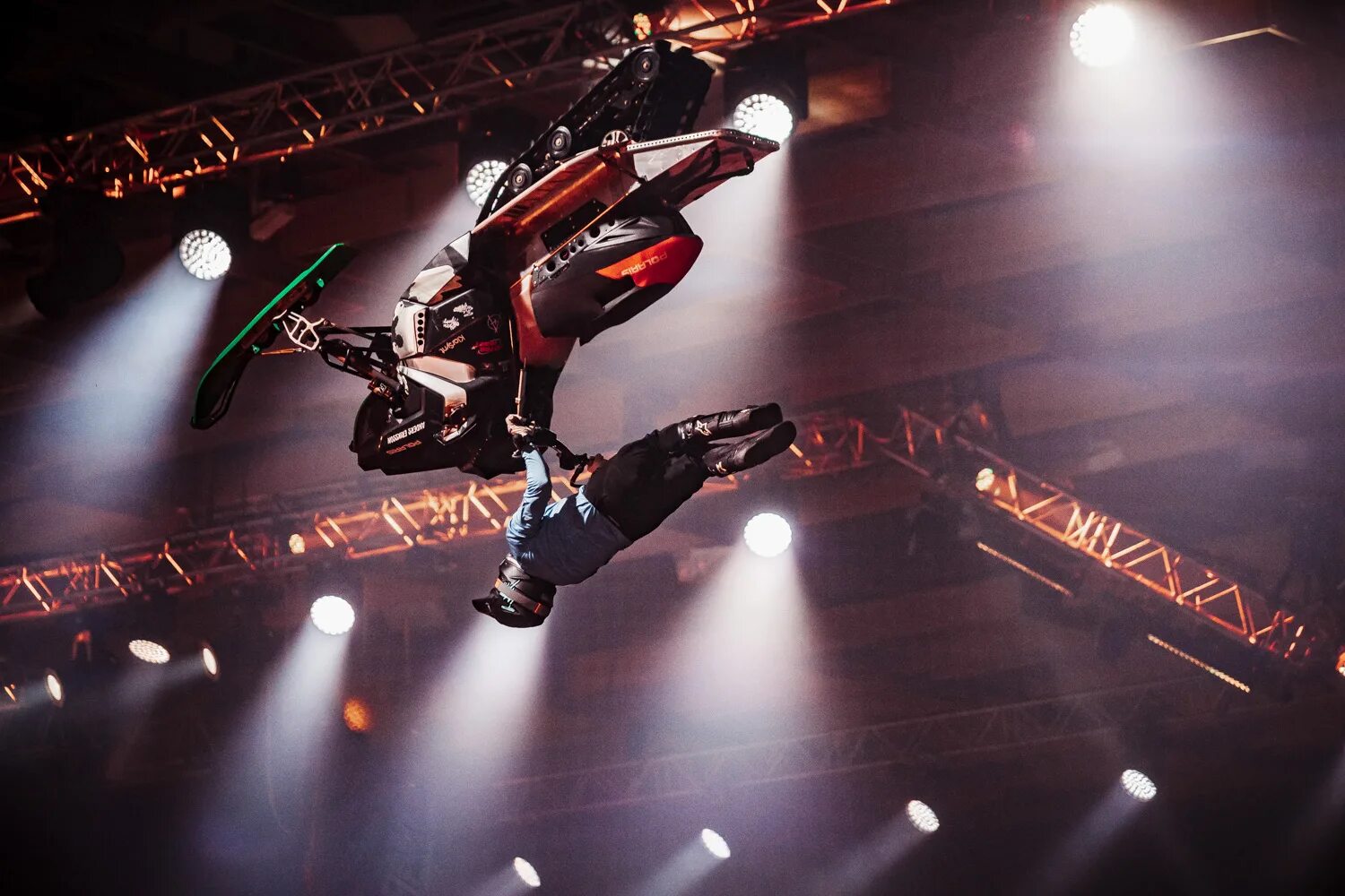 Фестиваль экстремальных видов спорта москва. Прорыв шоу 2022. Спортивные корпуса экстремальных видов. Фестиваль экстремальных видов спорта 2023 в москве. Фестиваль прорыв 2022.