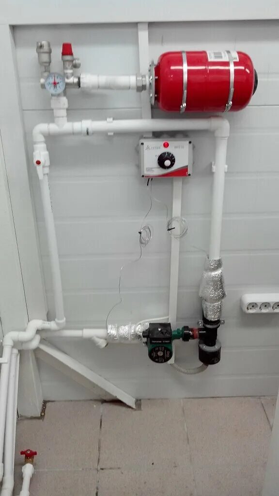 электрокотёл для отопления 3квт 220в. электрокотлы для отопления 50 кв м. электрокотел на 220в для отопления + радиатор. класс энергосбережения электрические котлы. электро котёл отопление 220в монтаж.