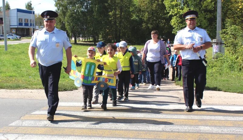 Новости перевоз. Безопасные дороги в Нижегородской области. Сотрудники администрации города Перевоз Нижегородской области. Макаров полиция в г.Перевоз. Детский дом в Перевозе Нижегородской области.