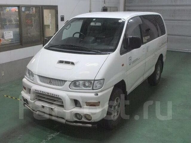 169 000. Mitsubishi Delica pd6w. Митсубиши Делика 2001 года. Митсубиси Делика 2000 года. Mitsubishi Delica 2001 года грузовой фургон пакет предохранителей.