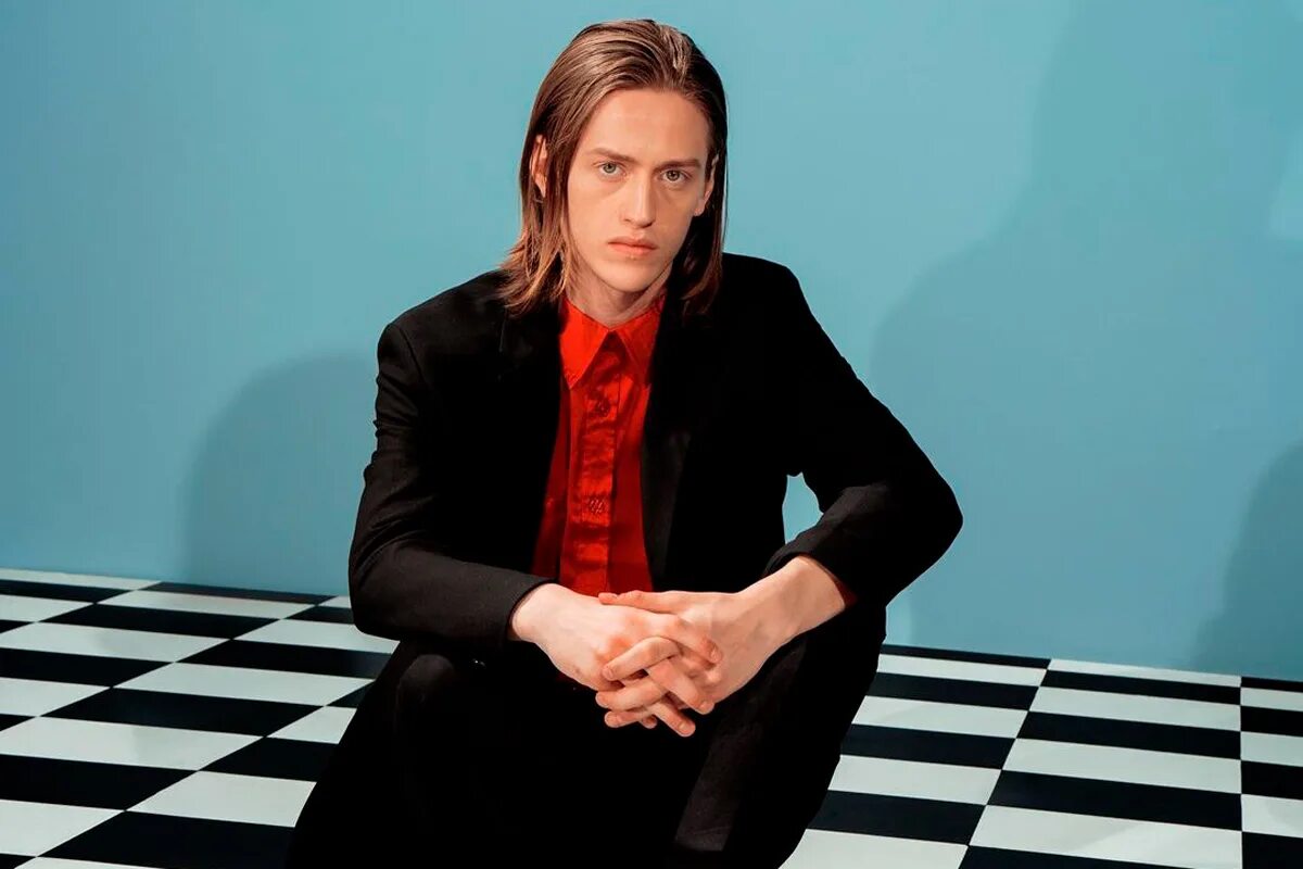 Перси хайнс уайт уэнсдей. Перси хайнс обвинения. Звезду сериала "уэнсдей" перси хайнса. Ксавье актер из сериала уэнсдей. Слив ксавье и уэнсдей.