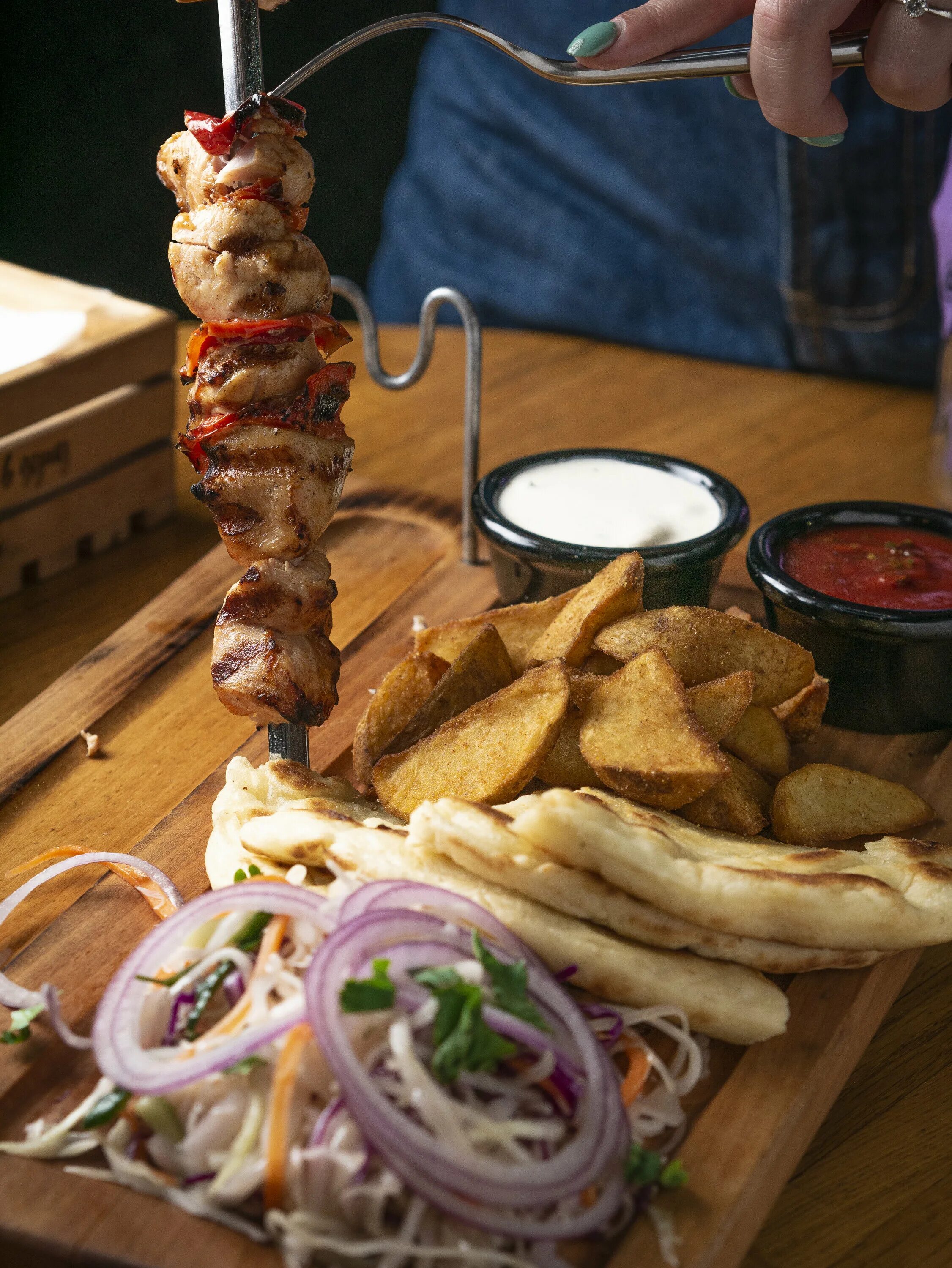 Энос куйбышева 27. Энос сочи меню. Сувлачная энос сочи меню. Энос сувлачная адлер меню. Сувлачная энос сочи.