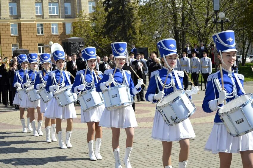 Звание города белгорода. Звание города белгорода. Морские кадетские класс присвоение званий. Парк победы белгород аллея героев ачкасов. Звание города белгорода.