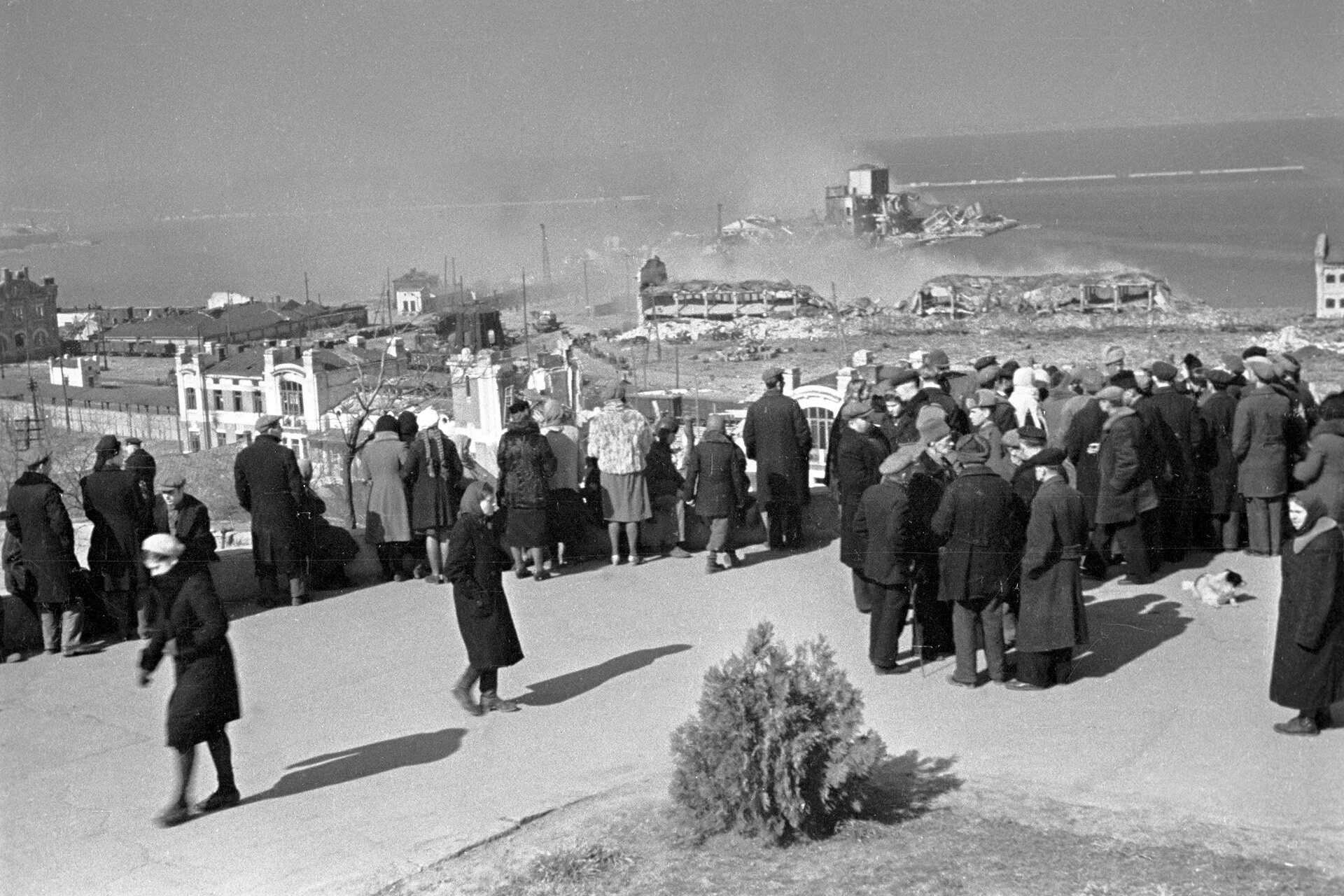 Одесса 1944 после освобождения. Одесса в Великую отечественную войну освобождение. Одесса 10 апреля 1944 года