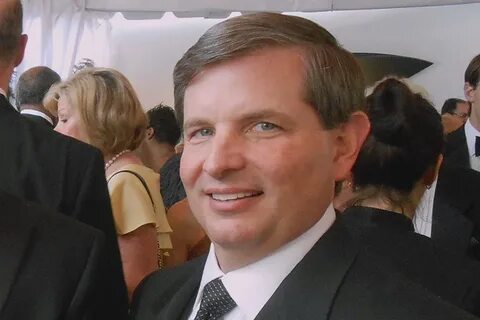 Компания уволила