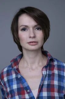 Актриса лилия