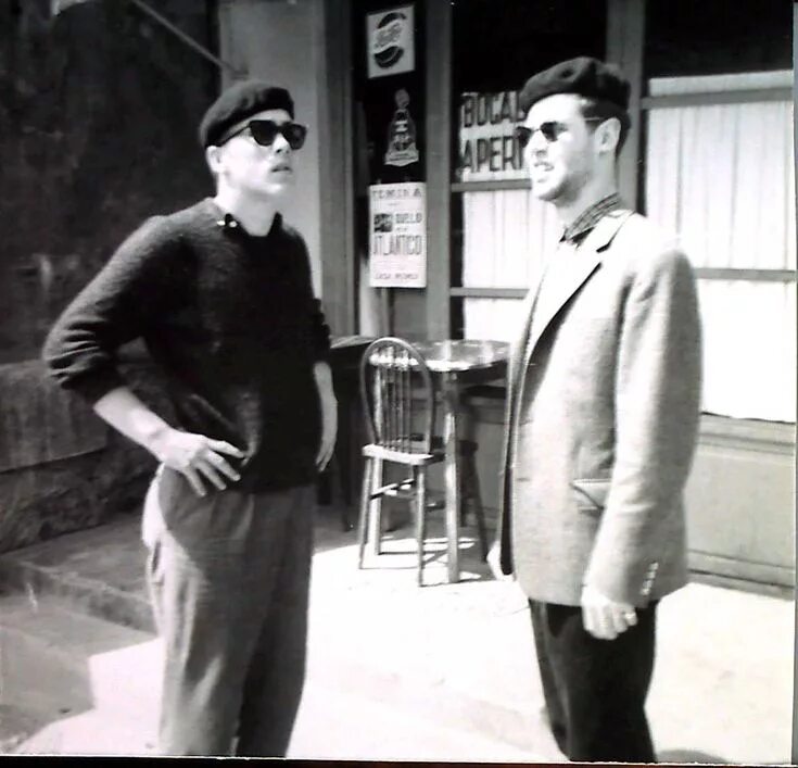 Обложка альбома 45. Когда то ты был битником. Хиты виктора цоя. Туфли на манной каше обувь. Цой когда то ты был битником.