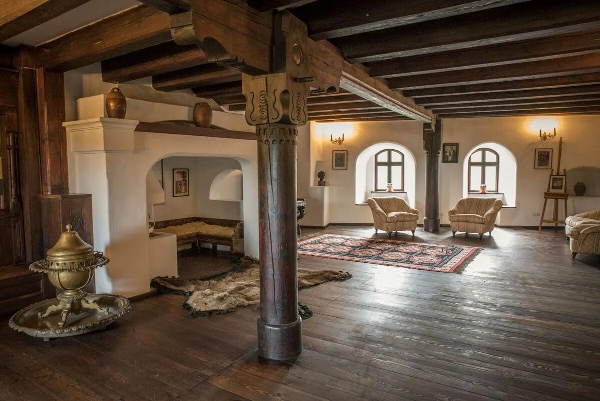 Фото замка графа Дракулы в Румынии