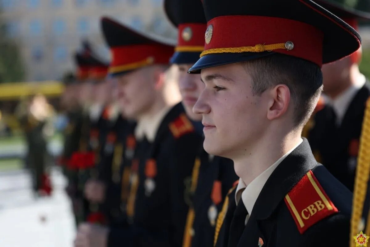 Суворовское училище Минск. Минское СВУ выпускники. Суворовское Минское училище 6 класс. Суворовское училище Краснодар выпуск 2020.